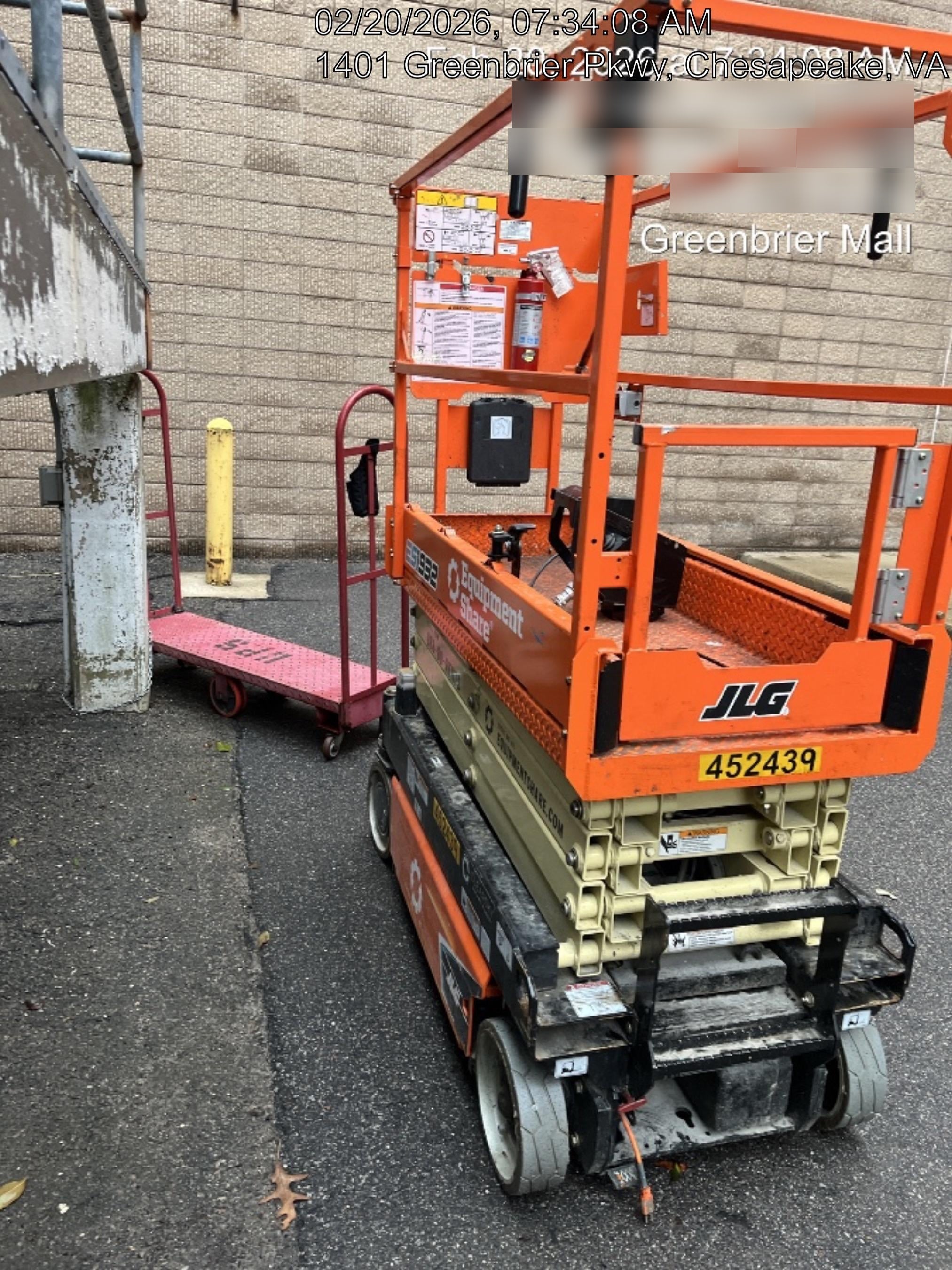 2024 JLG ES1932