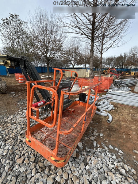 2023 JLG 660SJ