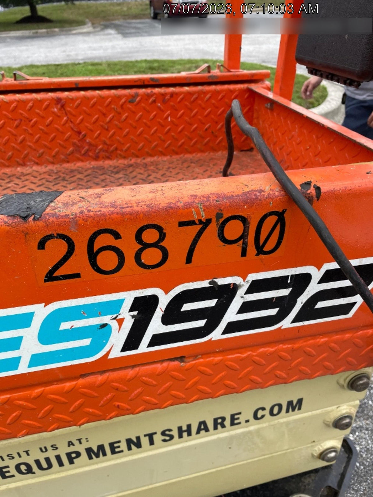 2022 JLG ES1932