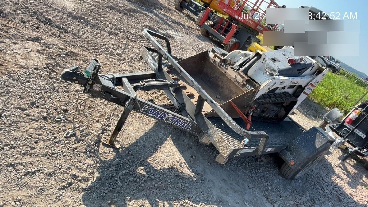 2022 LOADTRAIL Tilt-Deck Rental Trailer