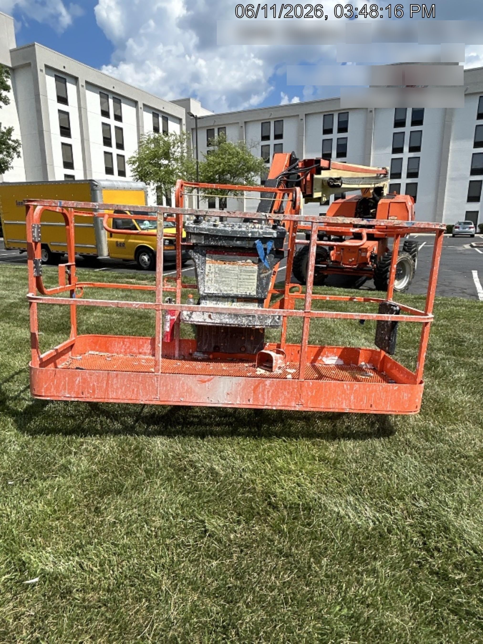 2022 JLG 860SJ