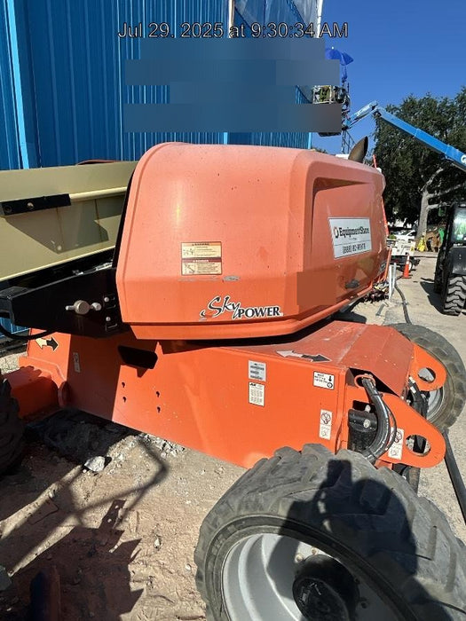 2019 JLG 660SJ