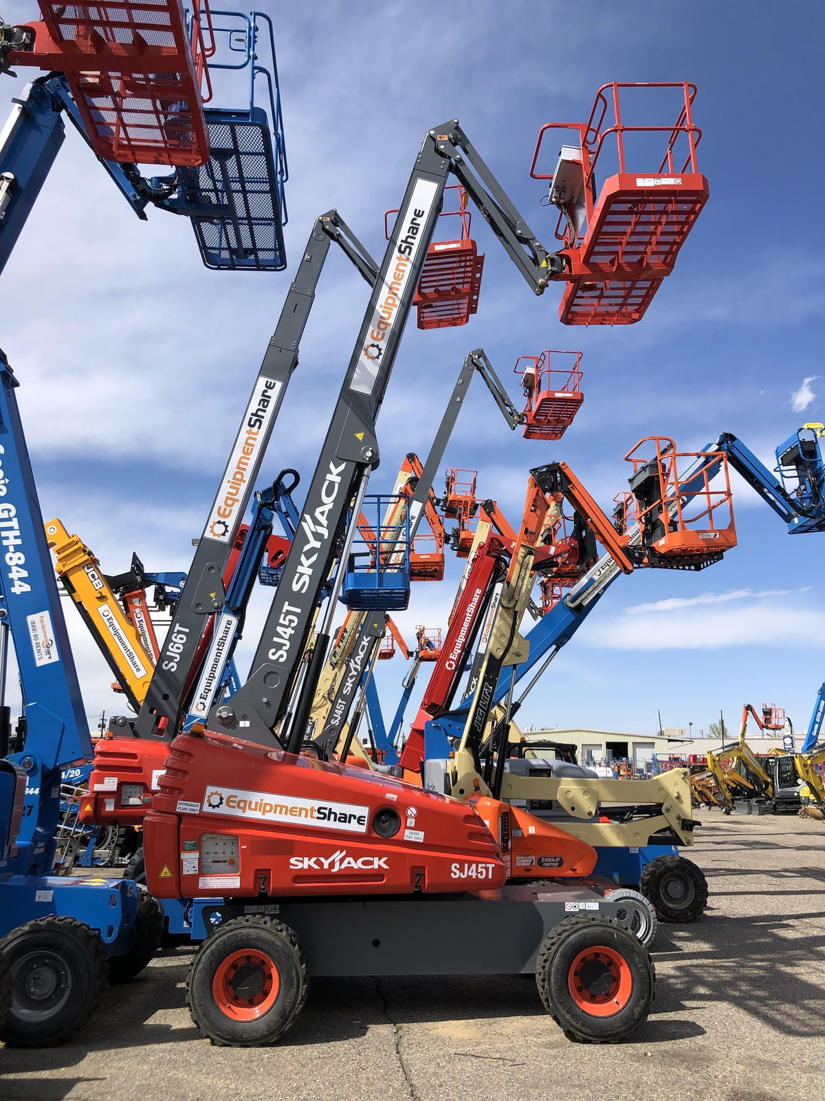 2018 SKYJACK SJ45T+
