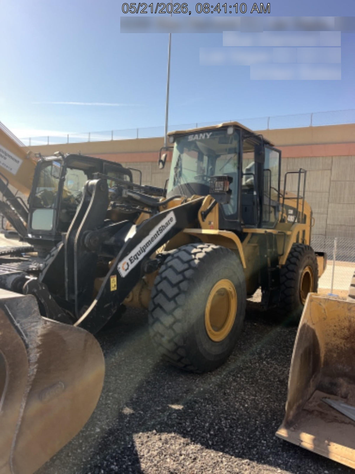 2019 Sany SW405K Standard, JRB Hydraulic QC, 4yrd Bucket, Standard Carriage, 72" Tines - SW405-00A