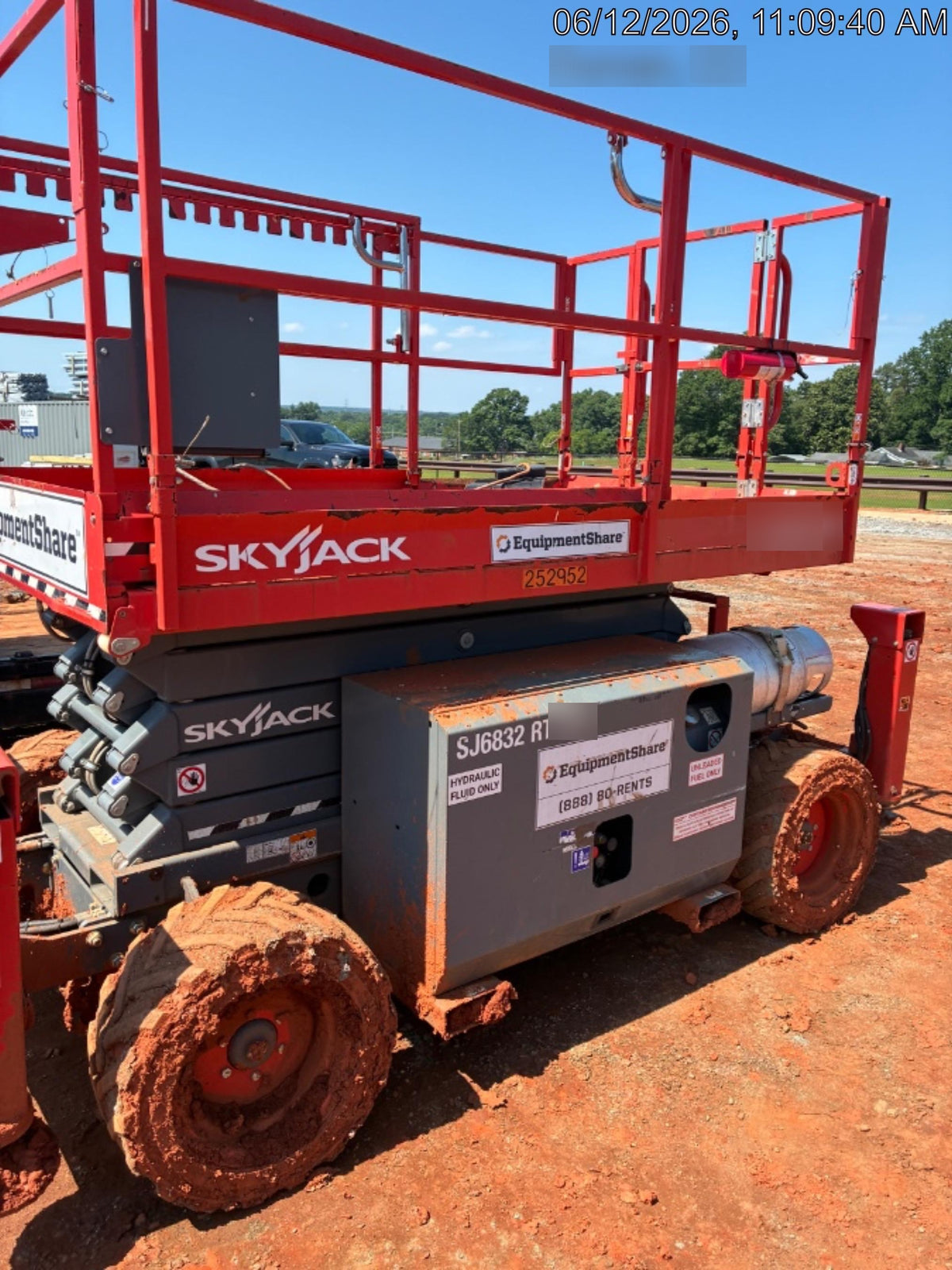 2022 SKYJACK SJ6832 RT