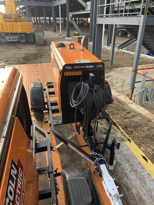 2021 Lincoln Electric Vantage 322 Vantage 322 Ready Pak 3 w/ Decals, ORANGE (includes trailer, cable rack, fender light kit) NO Telematics