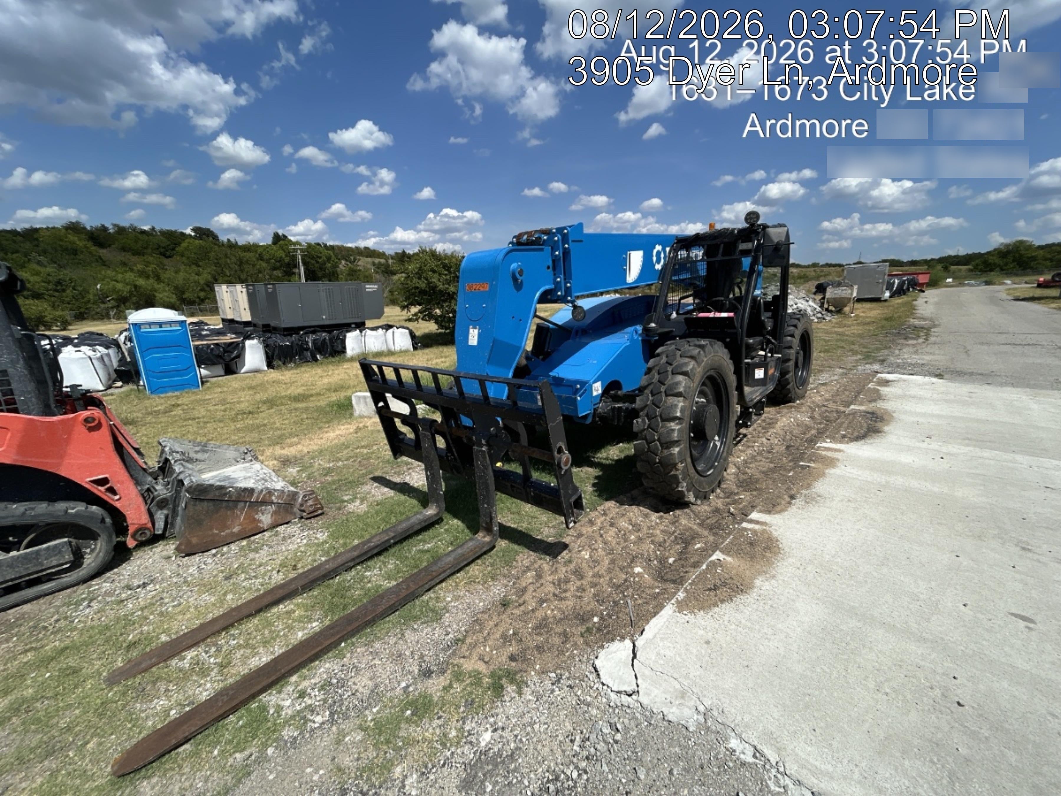 2023 GENIE GTH-844