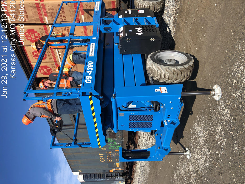 2020 GENIE GS-4390 RT