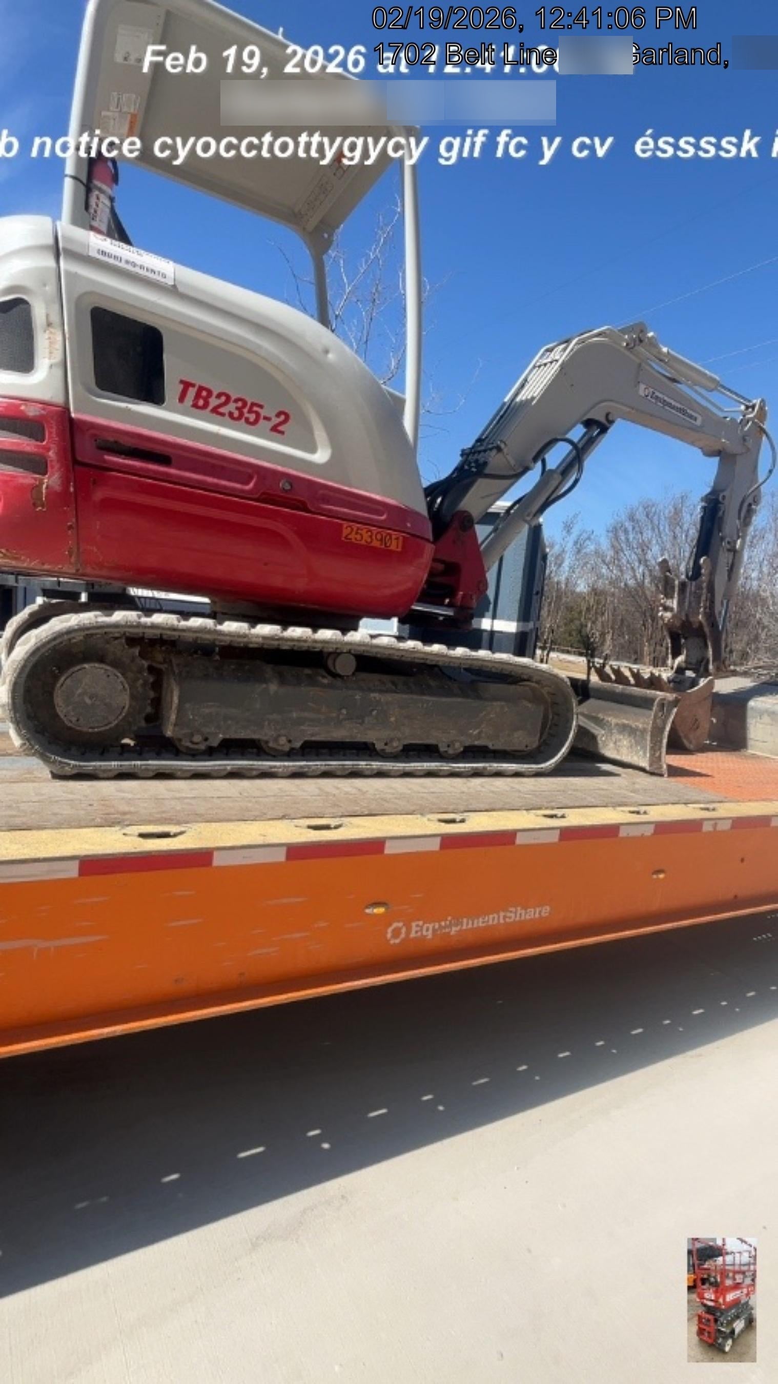 2022 TAKEUCHI TB235-2R