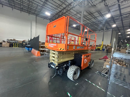 2023 JLG ERT4069
