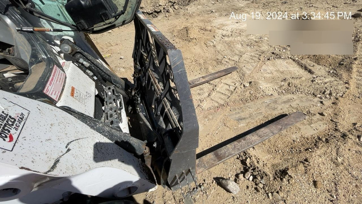 2021 PALADIN 48" Pallet Forks - Paladin