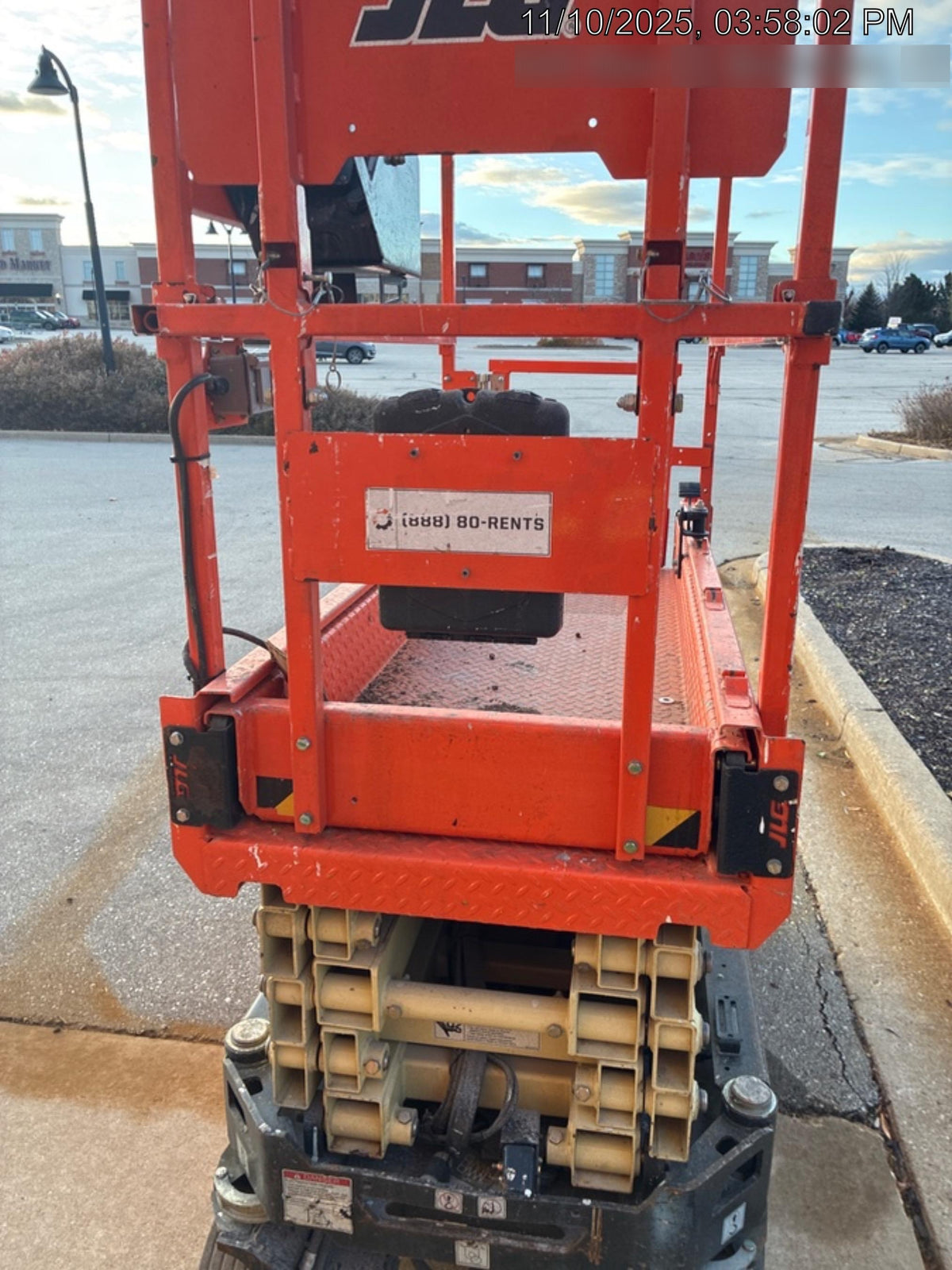 2022 JLG R1932