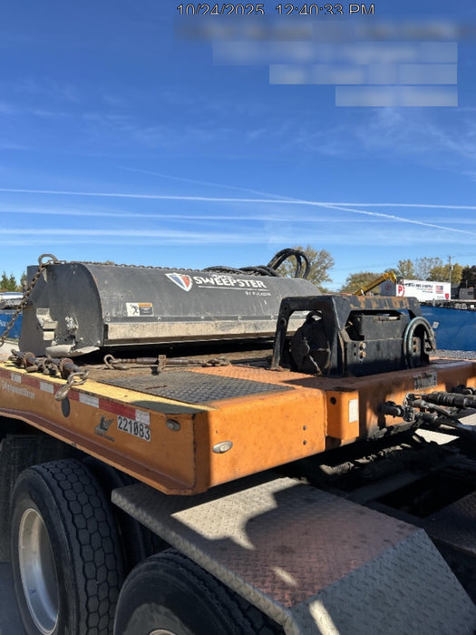 2020 PALADIN Sweepster SB72