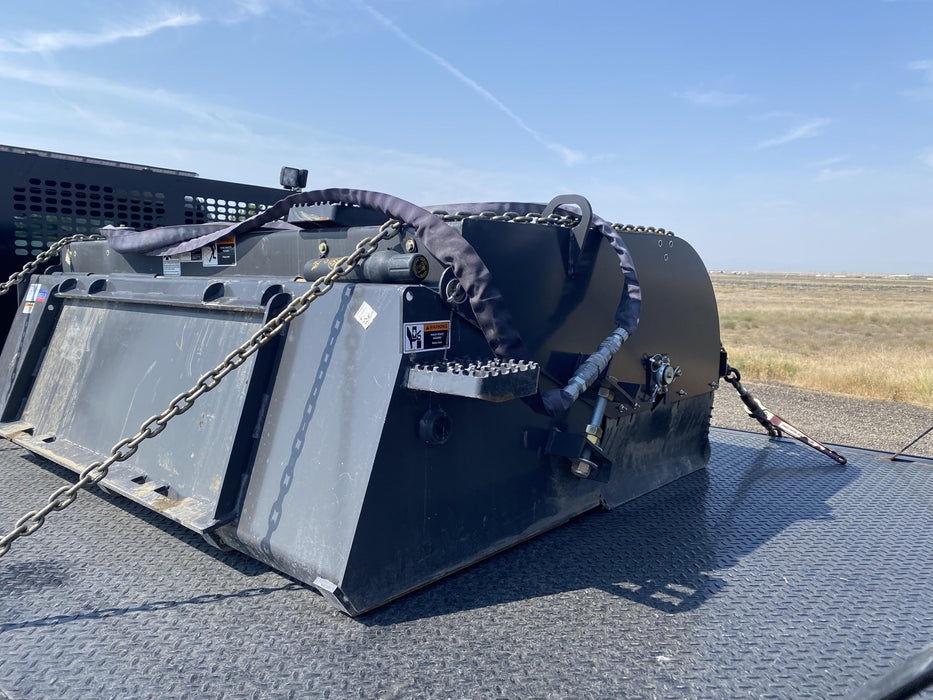 2021 PALADIN Sweepster SB72