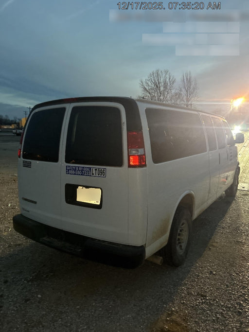 2023 CHEVROLET Express Van - Rental