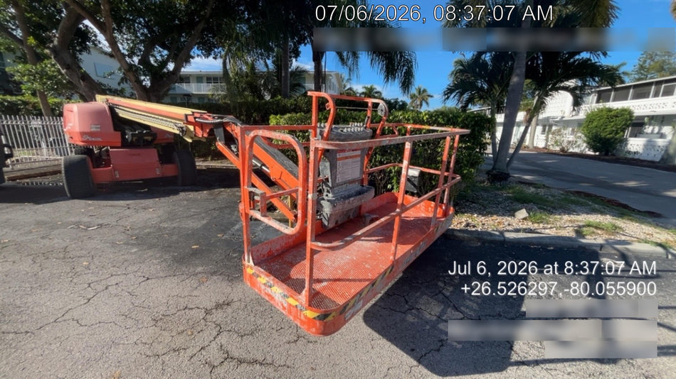 2022 JLG 660SJ