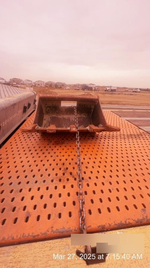 2021 DOOSAN 30" Bucket - Doosan