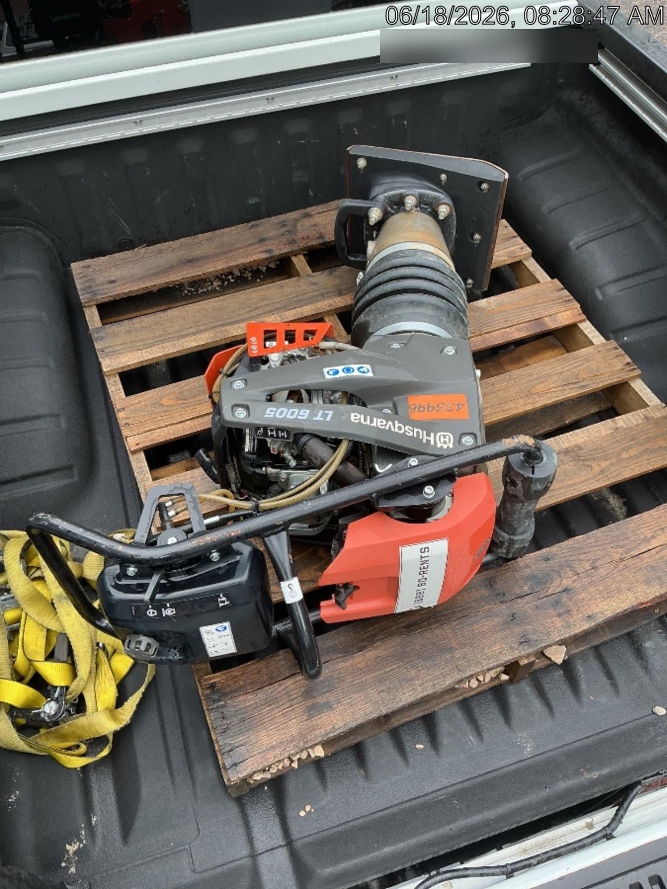 2024 HUSQVARNA LT6005