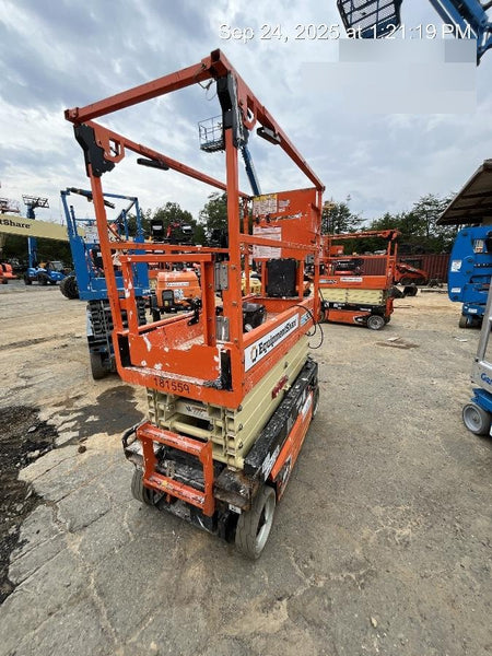 2021 JLG ES1932