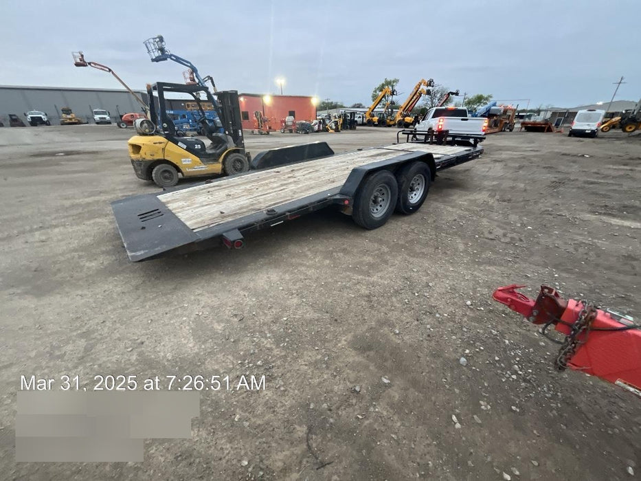 2019 LOADTRAIL Tilt-Deck Rental Trailer