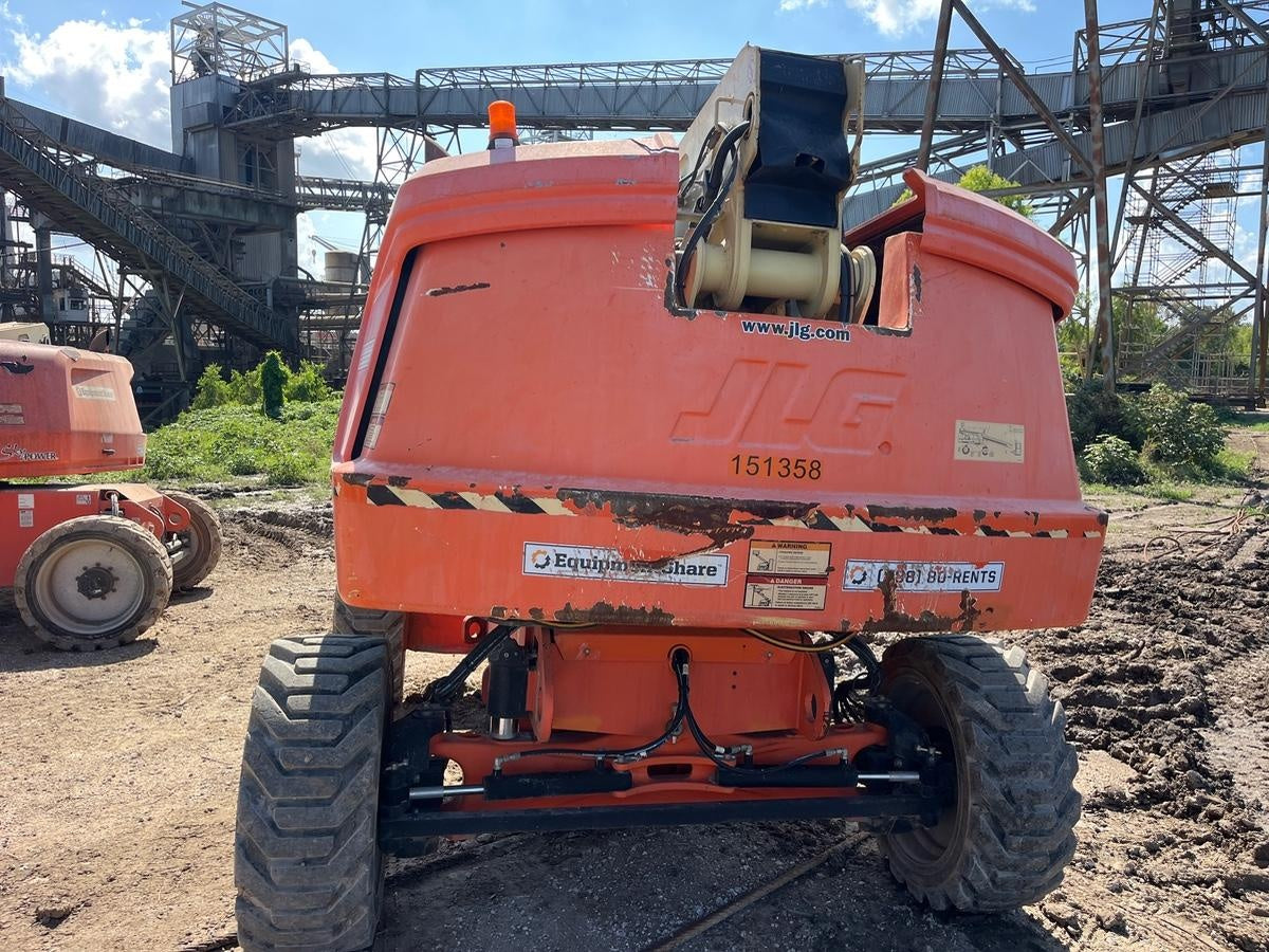 2021 JLG 660SJ
