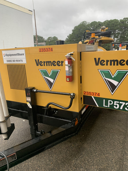 2022 Vac-Tron LP573XDT T4 Koehler Diesel Engine, 500 Gallon Debris Tank, x2 100 Gallon Water Tanks