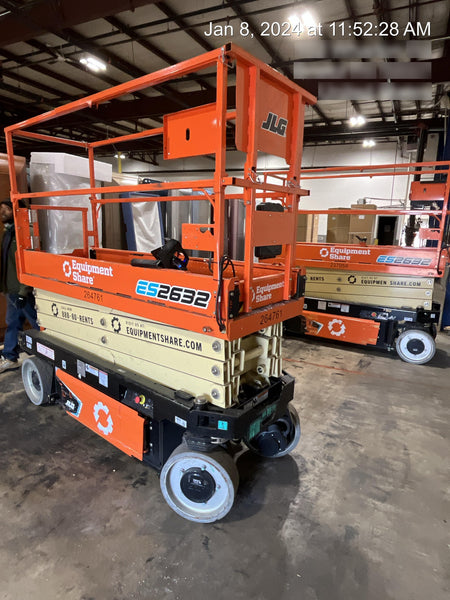 2022 JLG ES2632