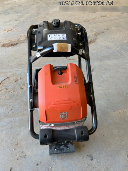 2025 HUSQVARNA LT5005