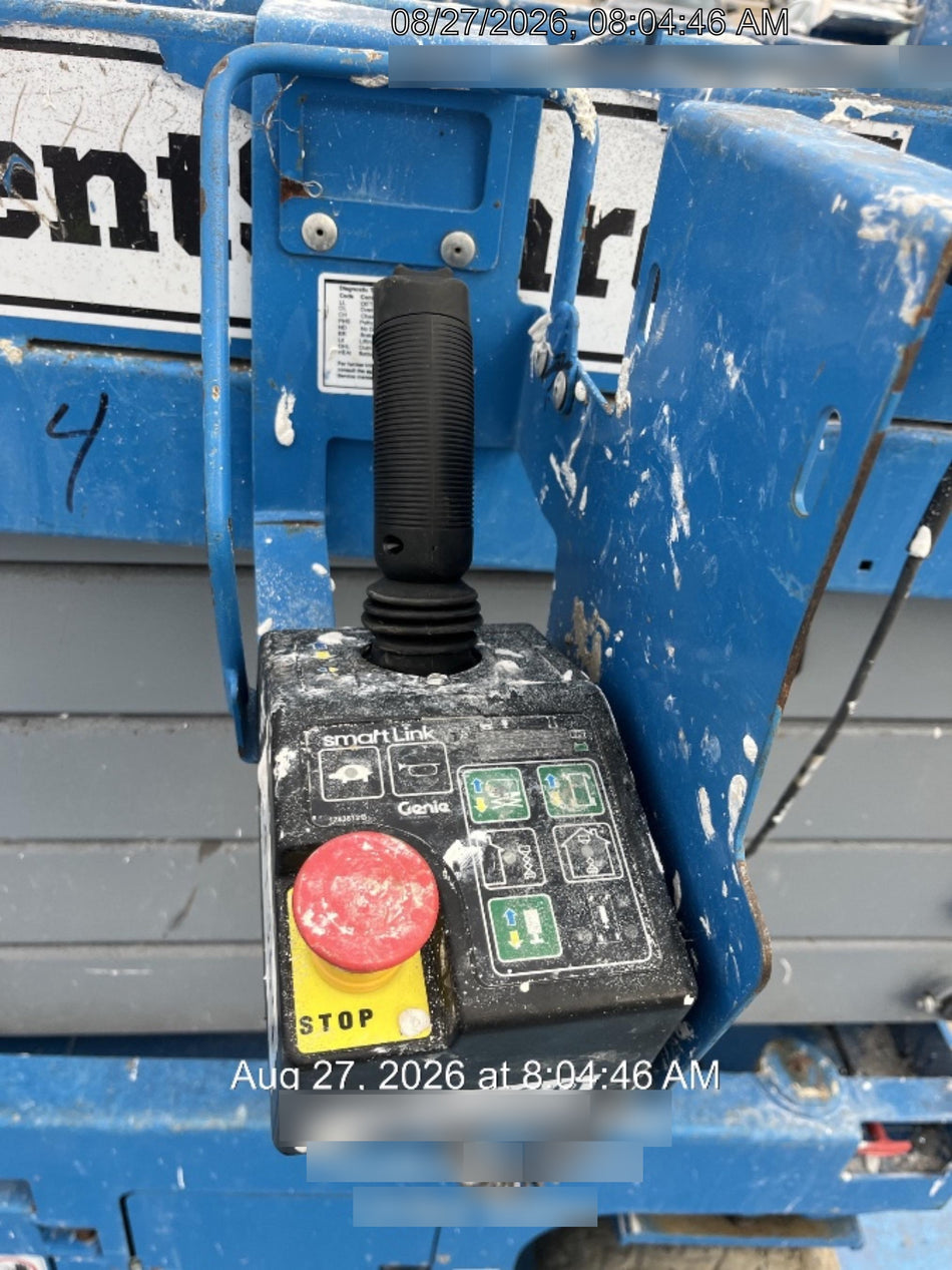2023 GENIE GS-3232