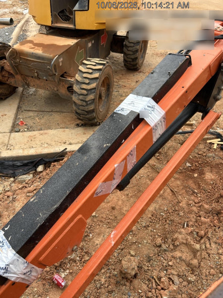 2021 JLG 660SJ