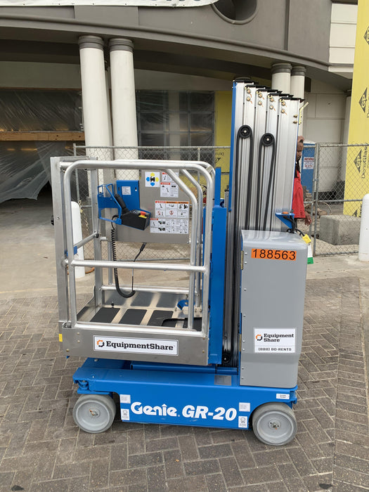 2021 GENIE GR-20