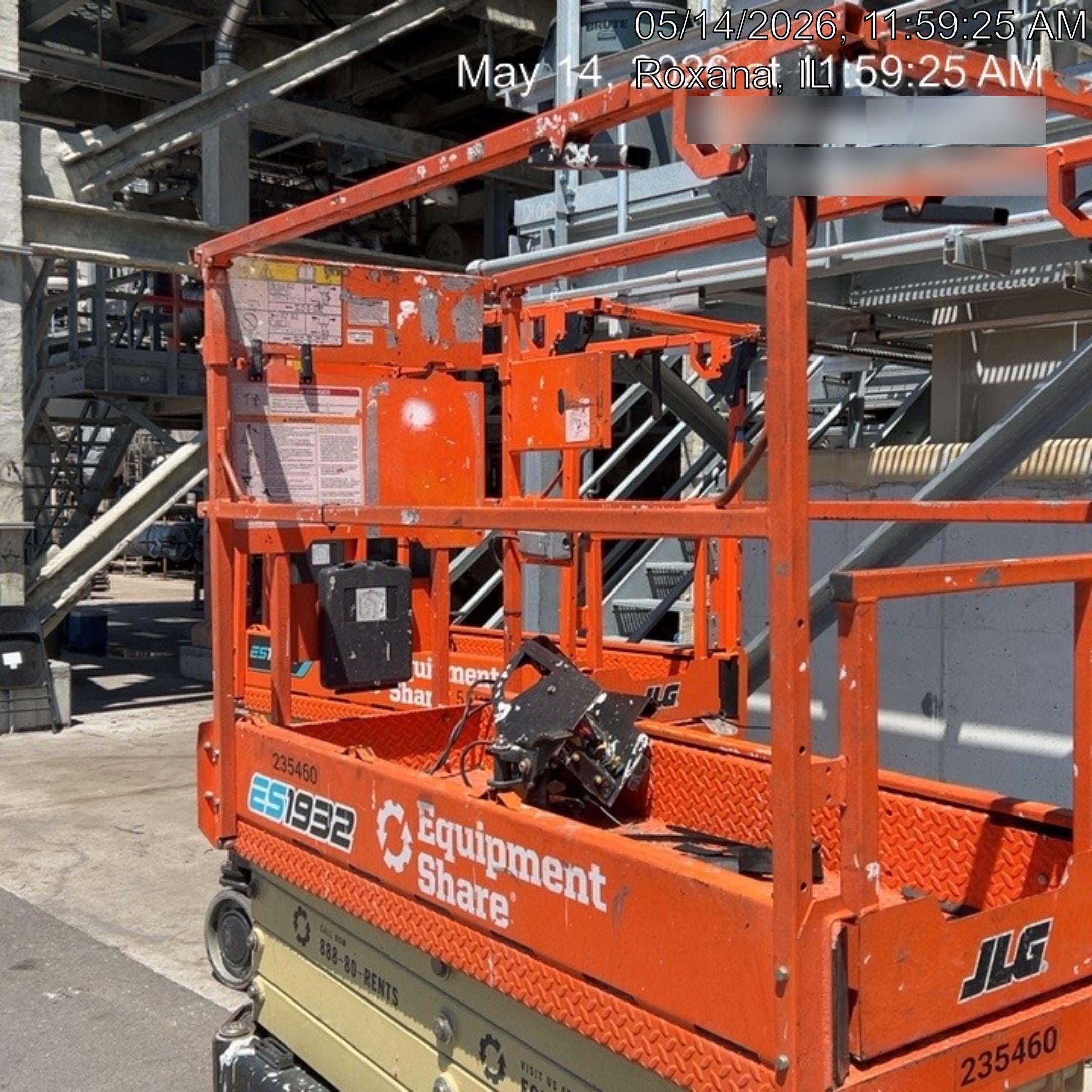 2022 JLG ES1932