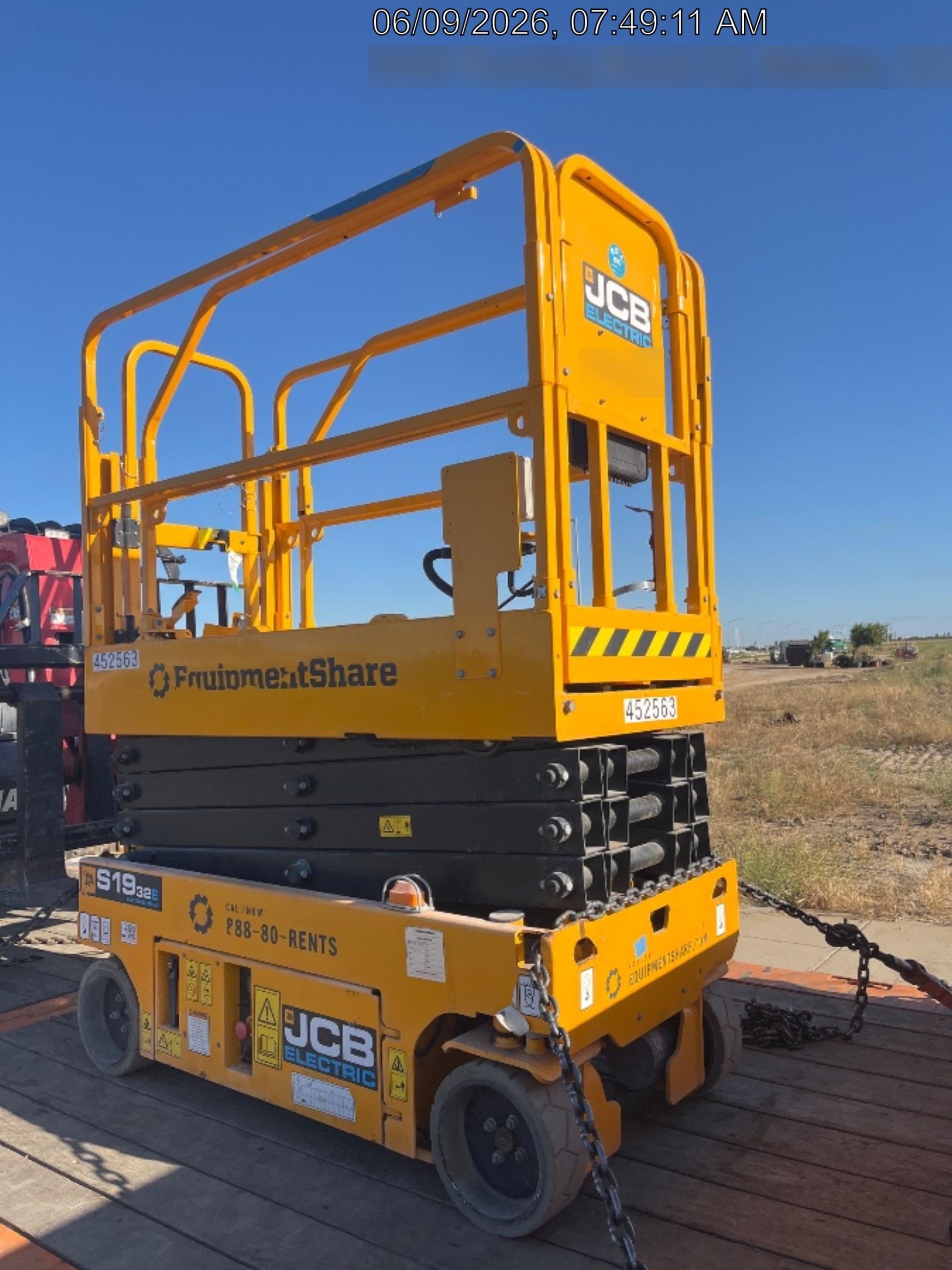 2024 JCB S1932E