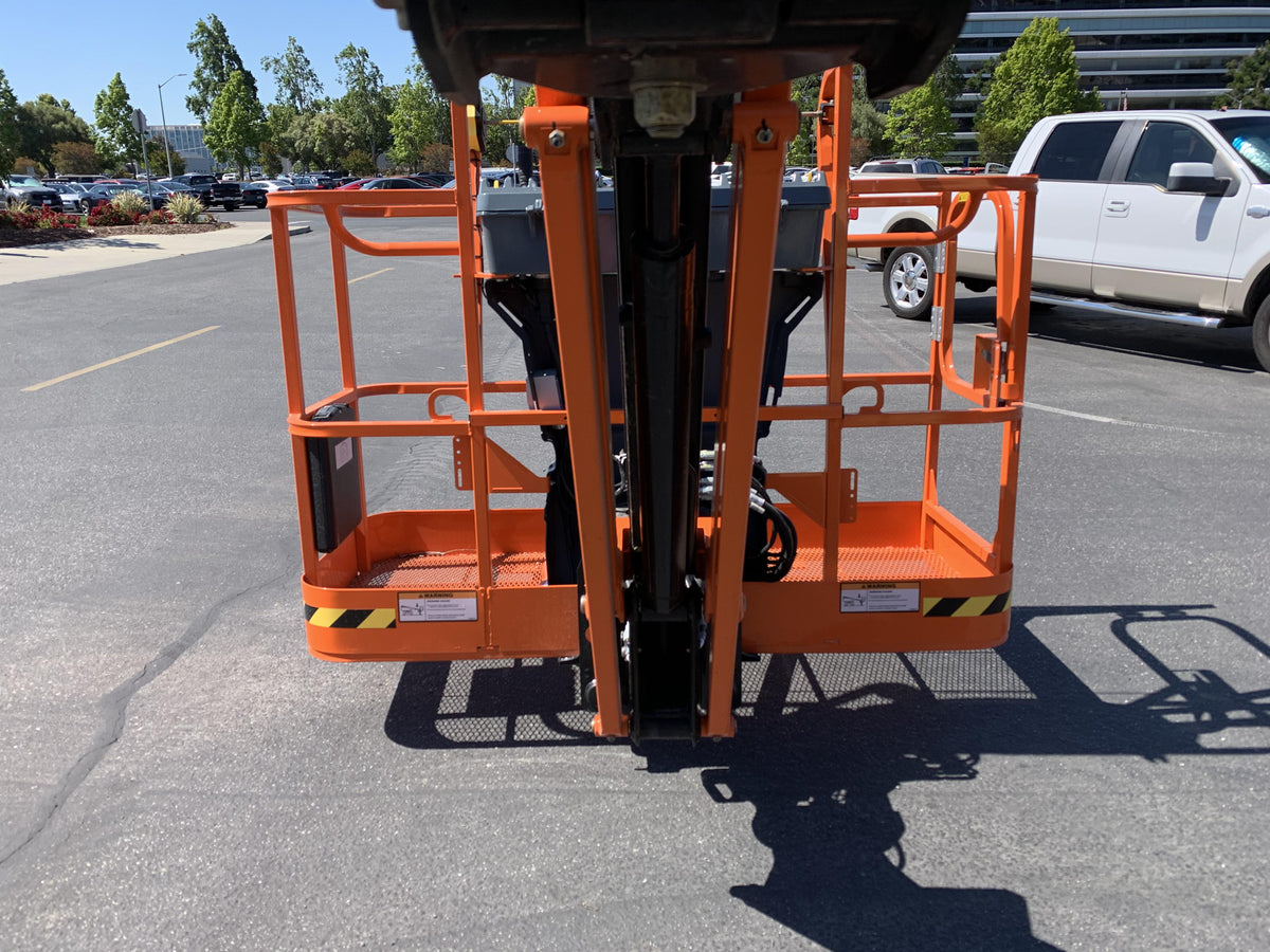 2021 JLG H600SJP