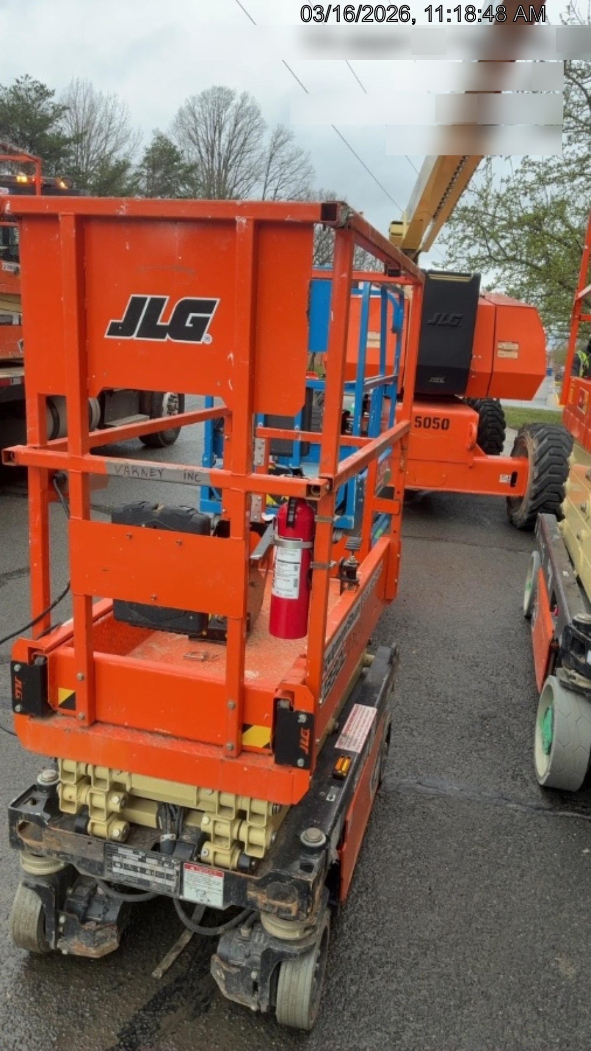 2022 JLG ES1330L
