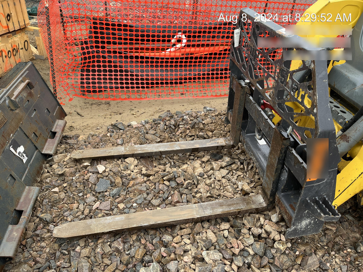 2020 PALADIN 48" Pallet Forks - Paladin