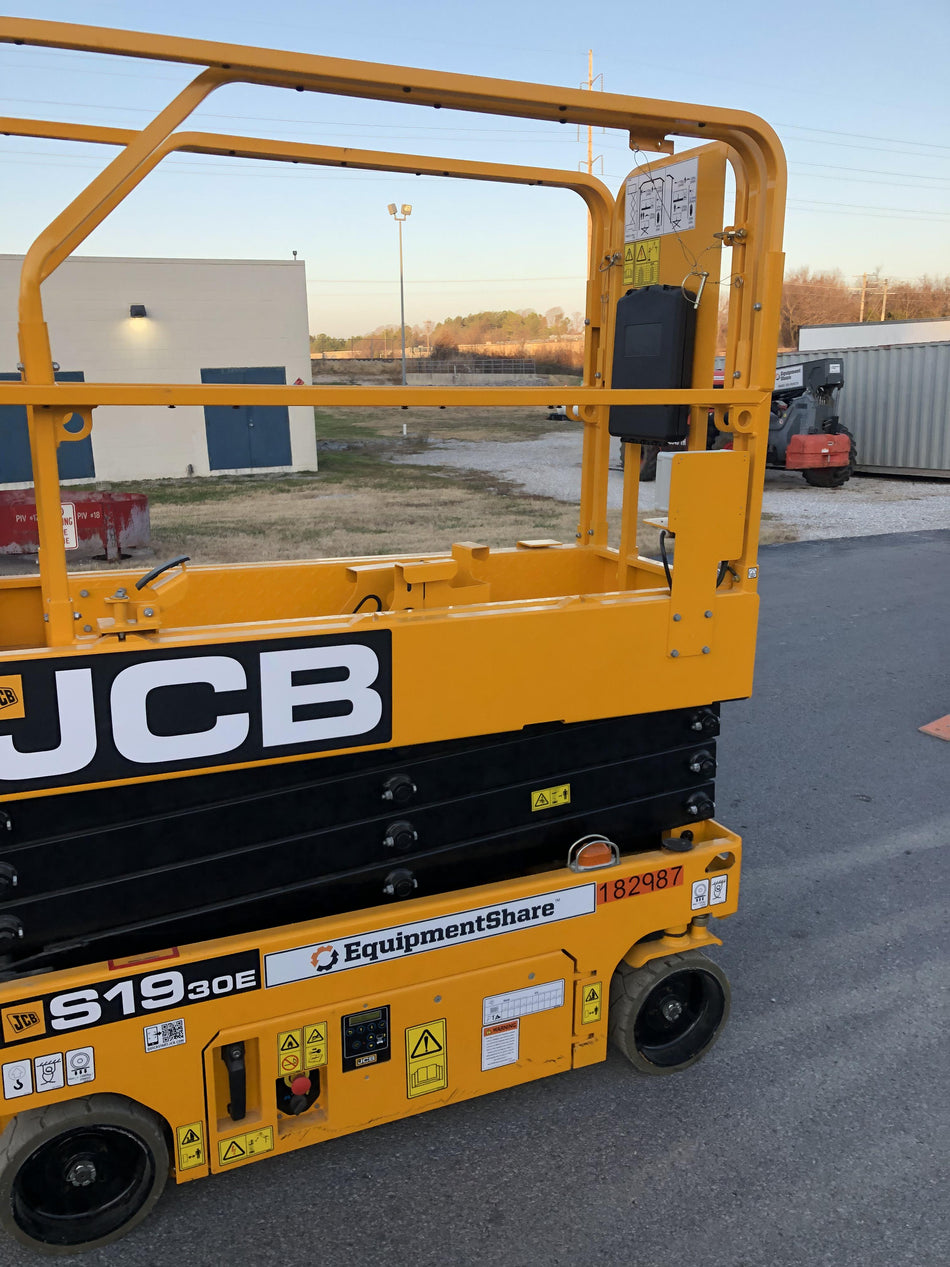 2021 JCB S1930E