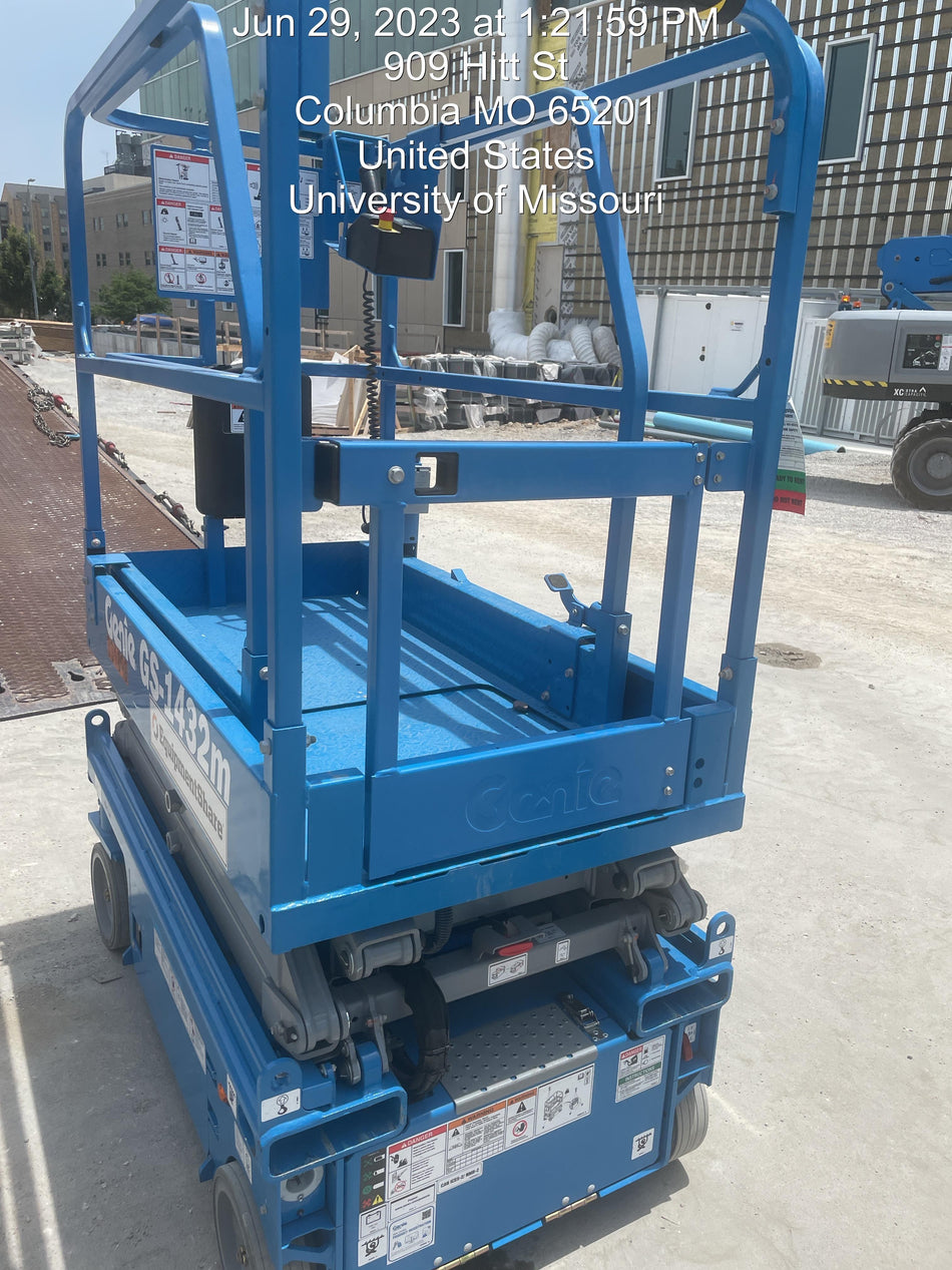 2023 GENIE GS-1432