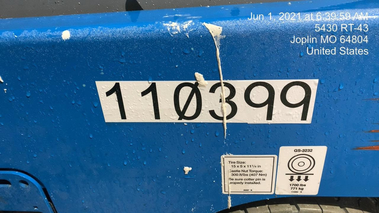 2020 Genie GS-3232 Standard, Folding half height swing gate, 800W Inverter