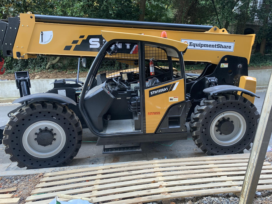 2021 SANY STH1056