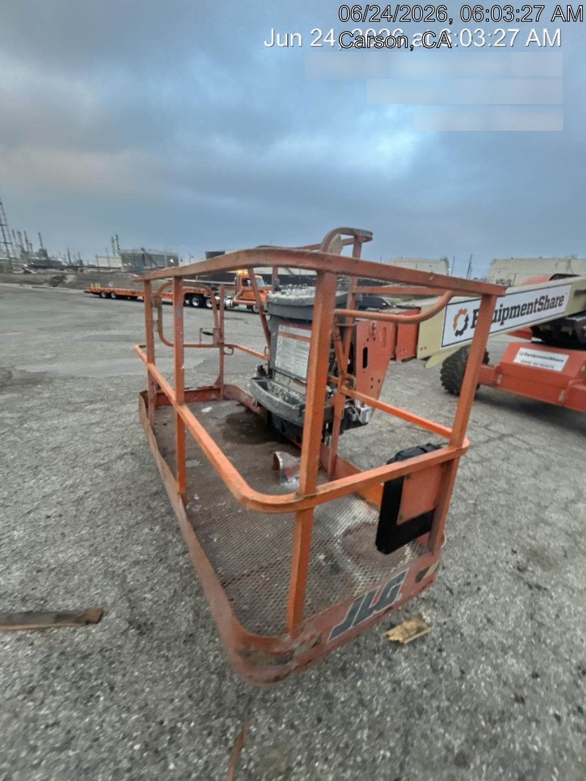 2021 JLG 600S