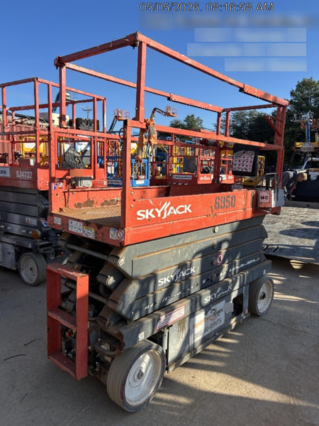 2018 Skyjack SJIII-3226 Skyjack SJIII3226 Scissor Lift w/Trojan Batteries