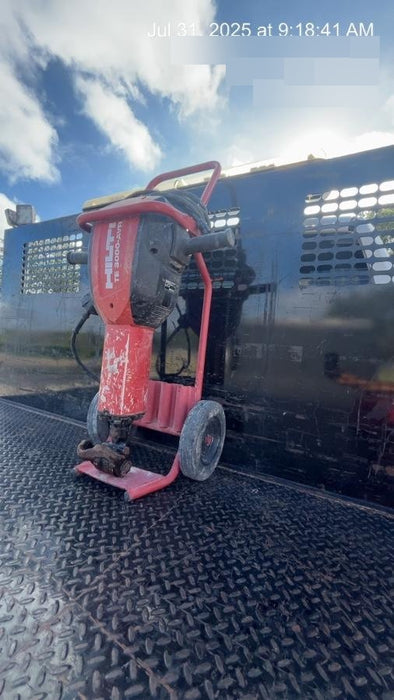 2019 HILTI TE 3000-AVR