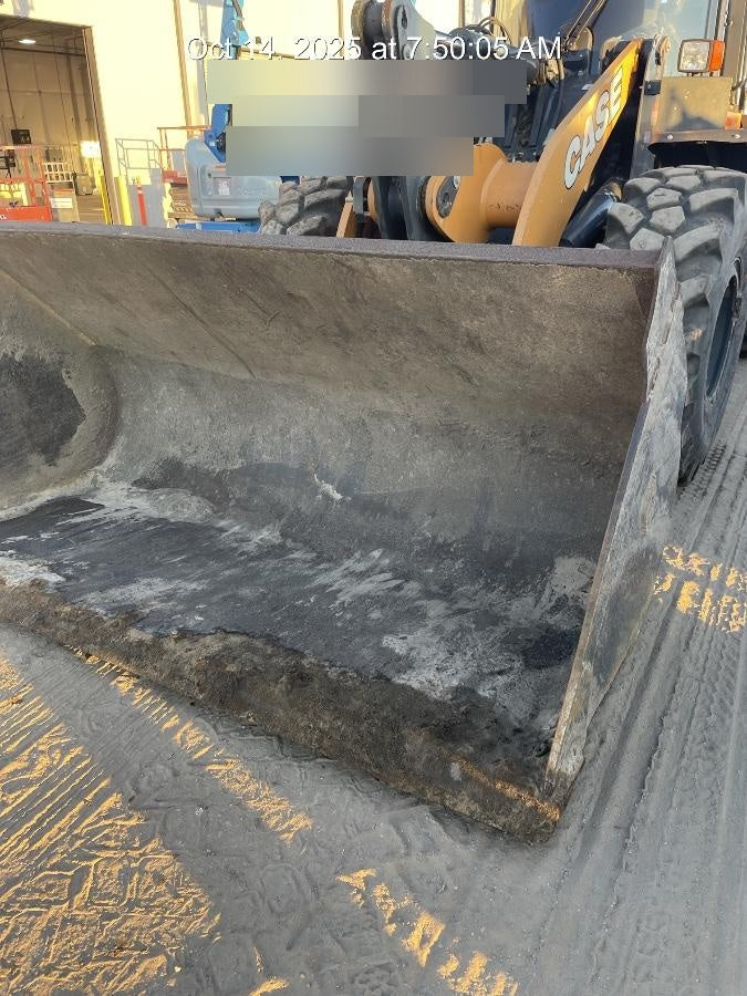 2015 PEMBERTON 3.5 cu yd Bucket, Wheel Loader - Pemberton