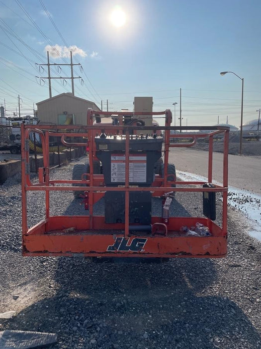 2019 JLG 450AJ