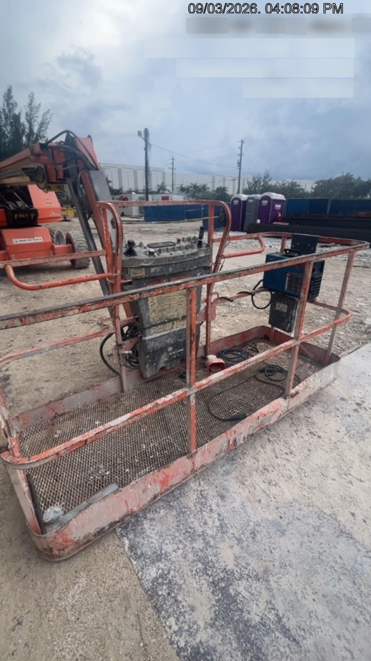 2019 JLG 660SJ