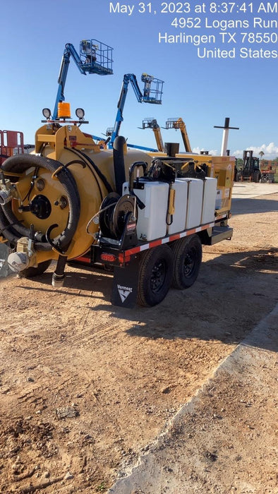 2023 Vac-Tron LP573XDT T4 Koehler Diesel Engine, 500 Gallon Debris Tank, x2 100 Gallon Water Tanks