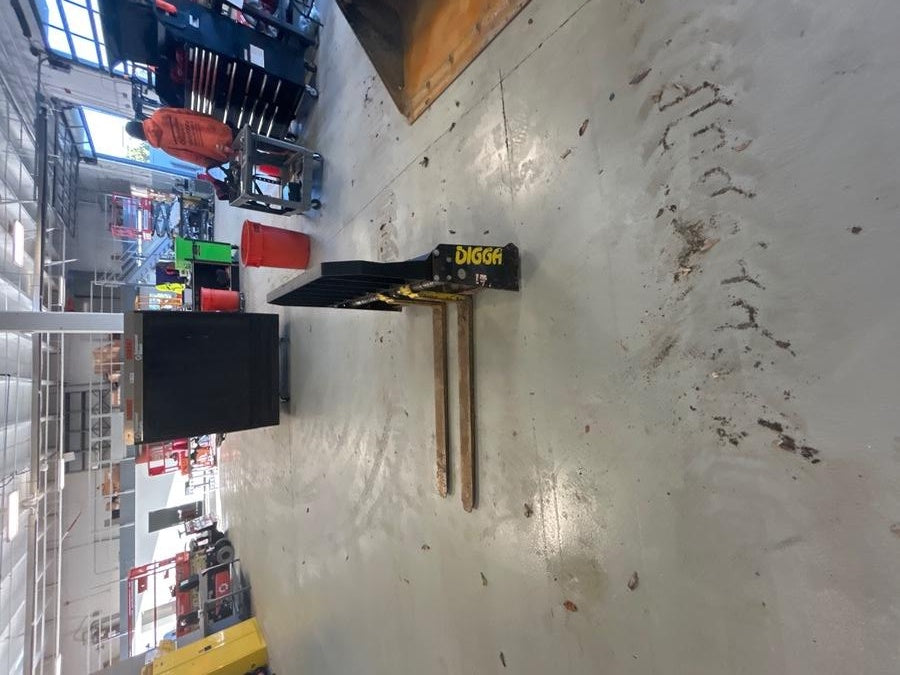 2022 DIGGA 48" Pallet Forks - Digga