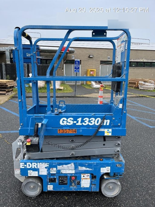 2021 GENIE GS-1330m
