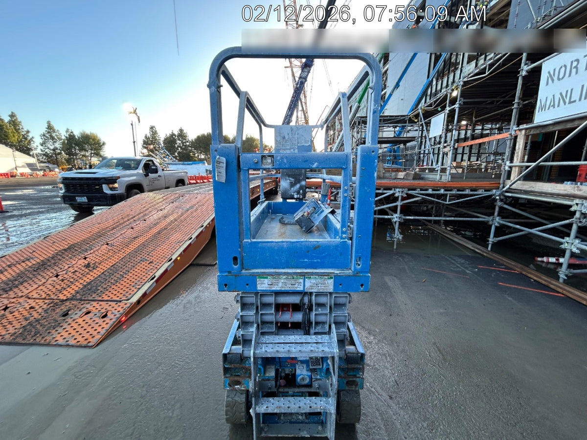 2019 Genie GS-1930 Half Height Swing Gate, 800W Inverter